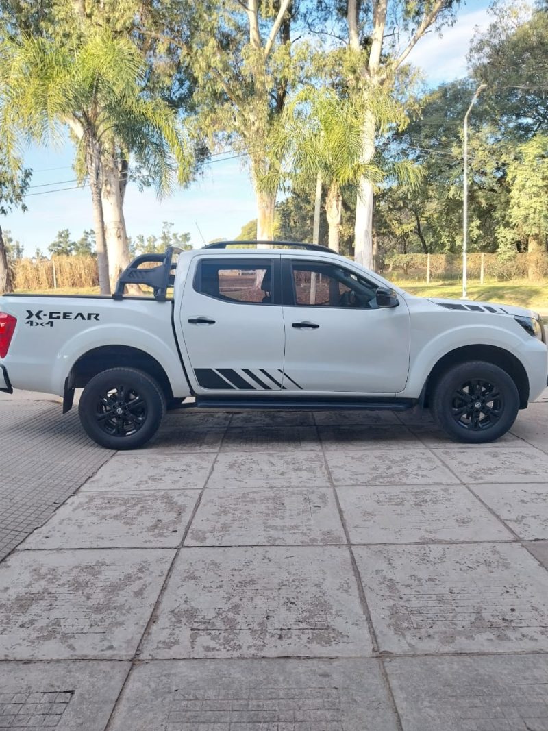 NISSAN FRONTIER X-GEAR 4X4 AT - Imagen 5