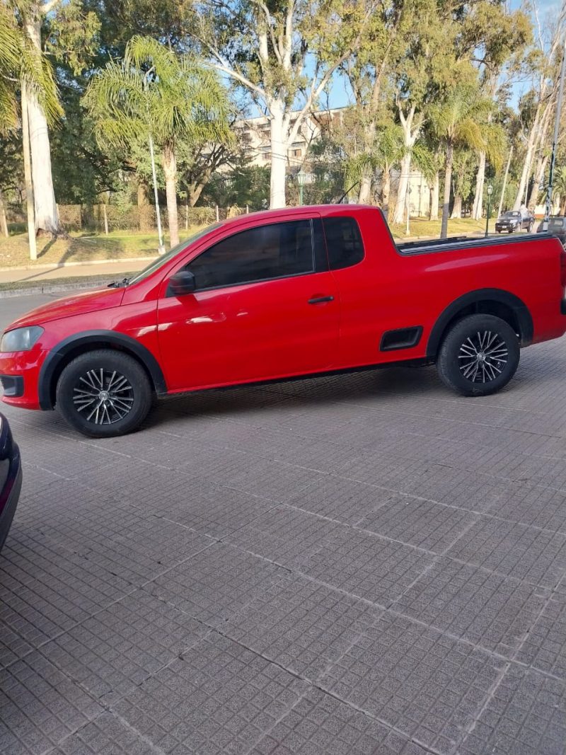 VOLKSWAGEN SAVEIRO CAB. EXTENDIDA HIGHLINE - Imagen 5