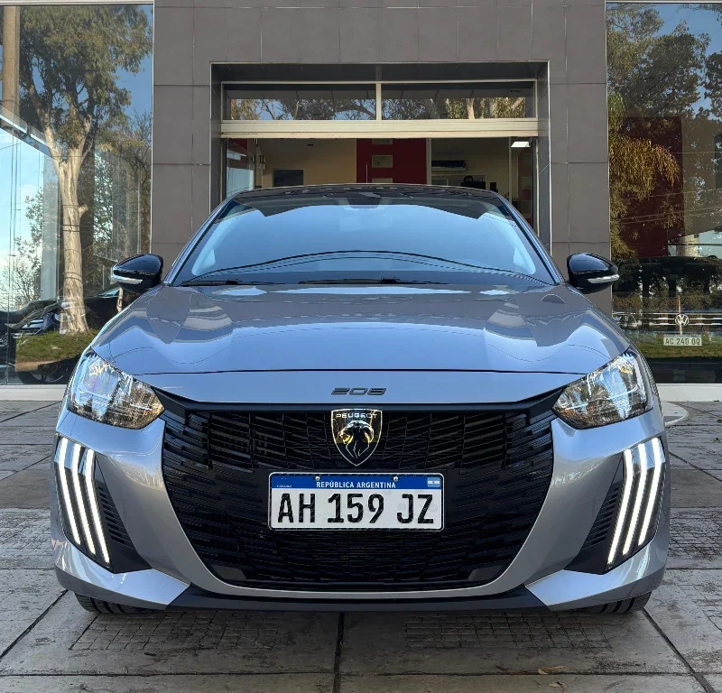 PEUGEOT 208 ALLURE PACK T200