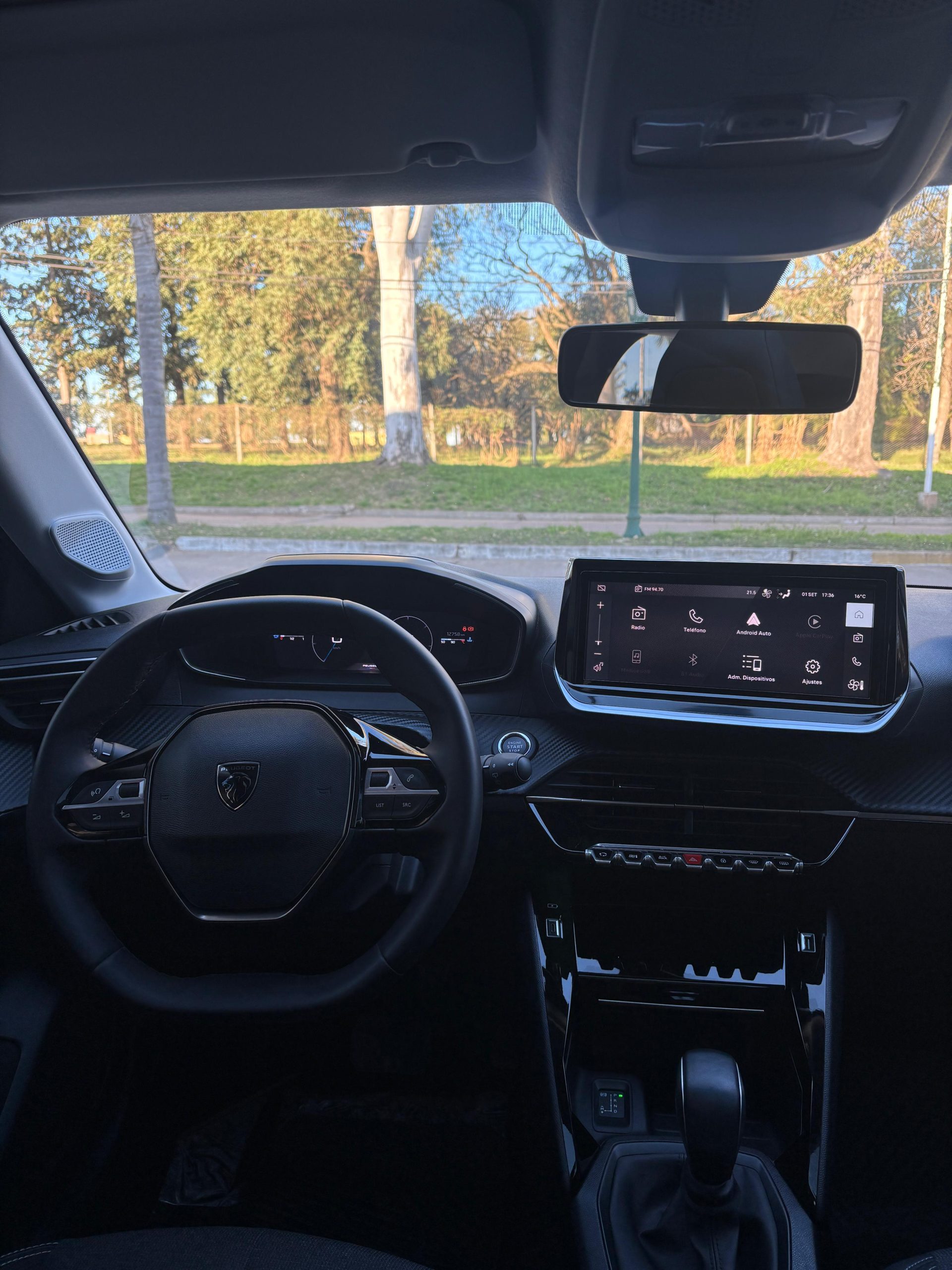 PEUGEOT 208 ALLURE PACK T200 - Imagen 9