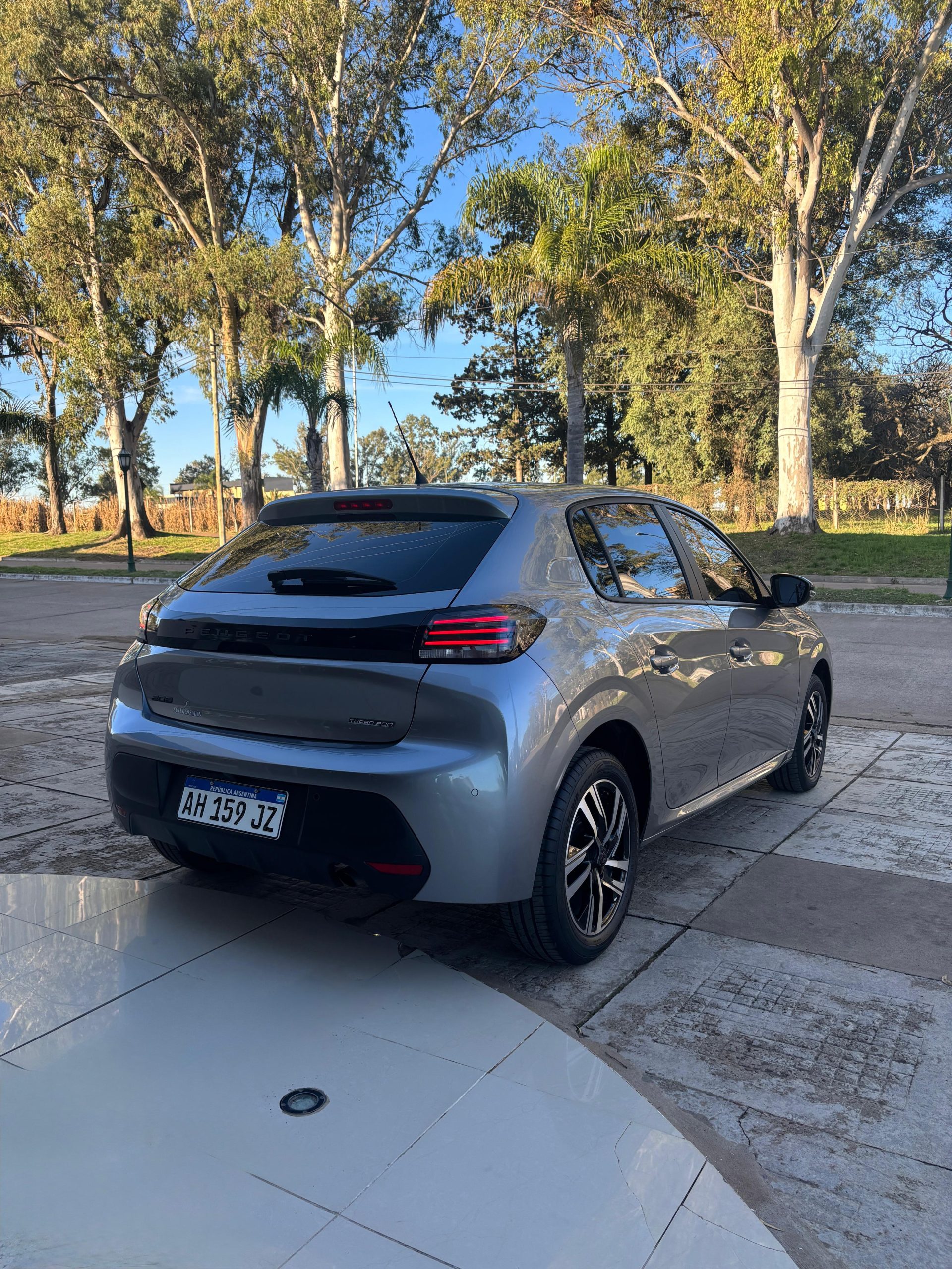 PEUGEOT 208 ALLURE PACK T200 - Imagen 6