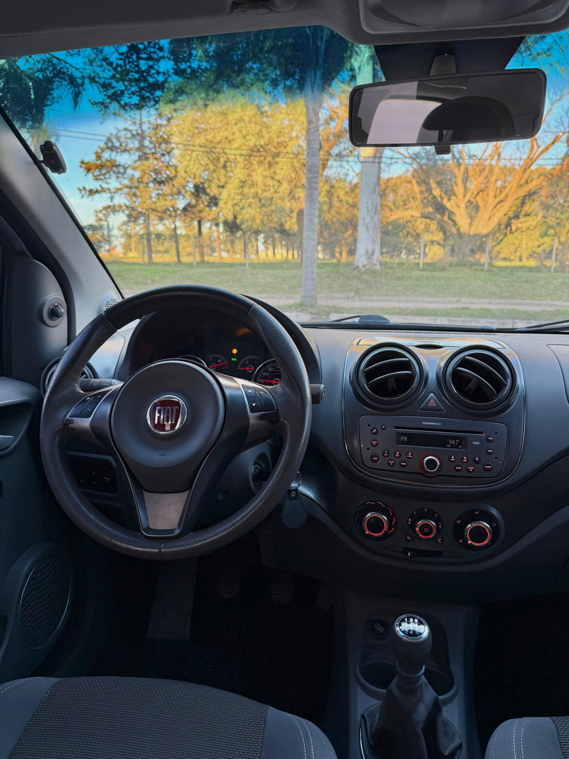 FIAT PALIO 1.6 ESSENCE - Imagen 8
