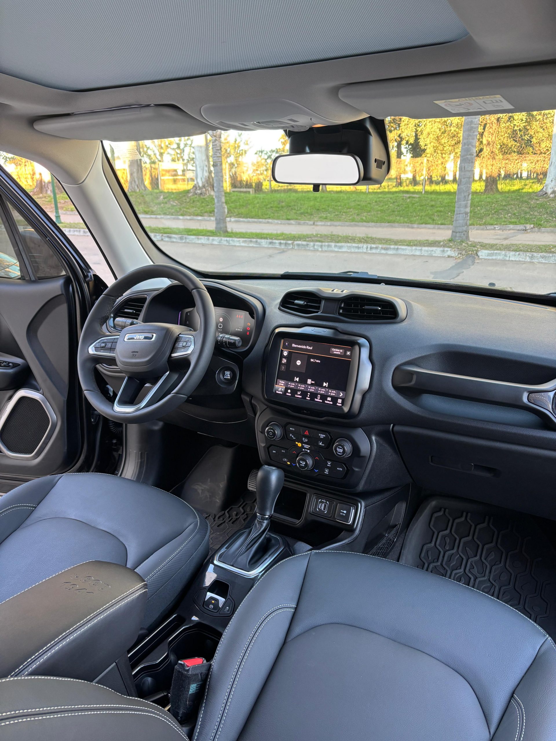 JEEP RENEGADE LONGITUDE 1.3 - Imagen 3