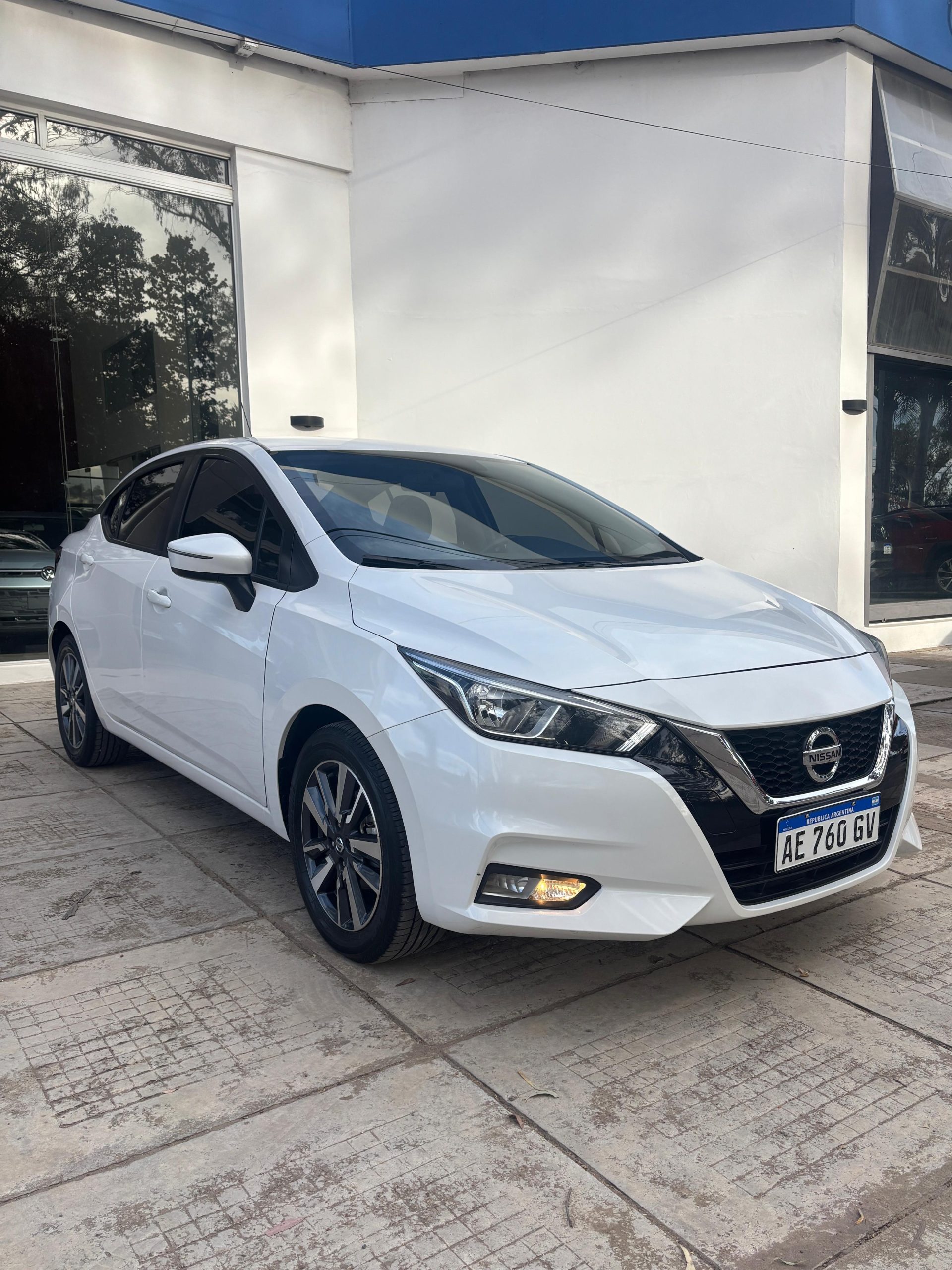 NISSAN VERSA 1.6 ADVANCE L/N - Imagen 3
