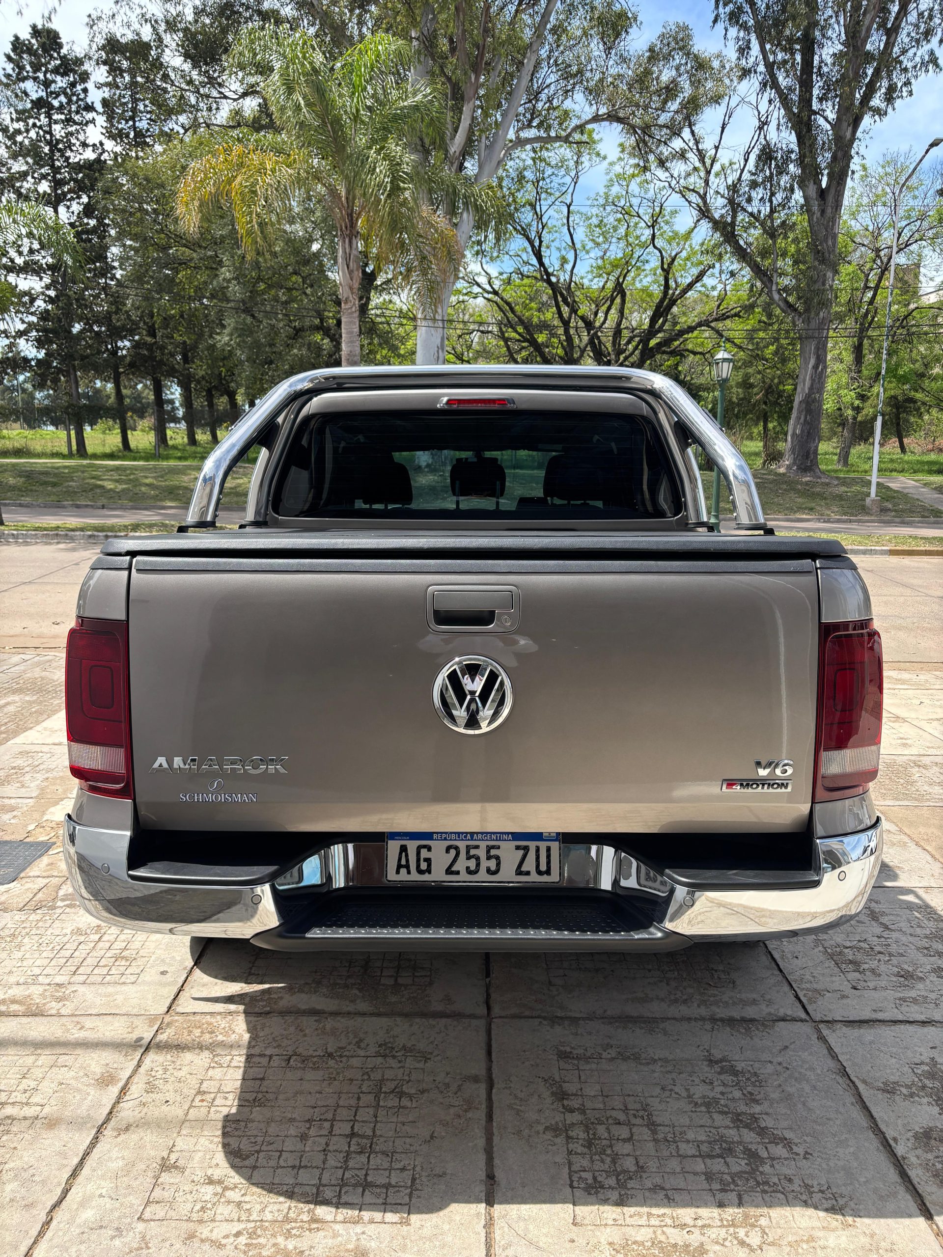 VOLKSWAGEN AMAROK HIGHLINE V6 - Imagen 6
