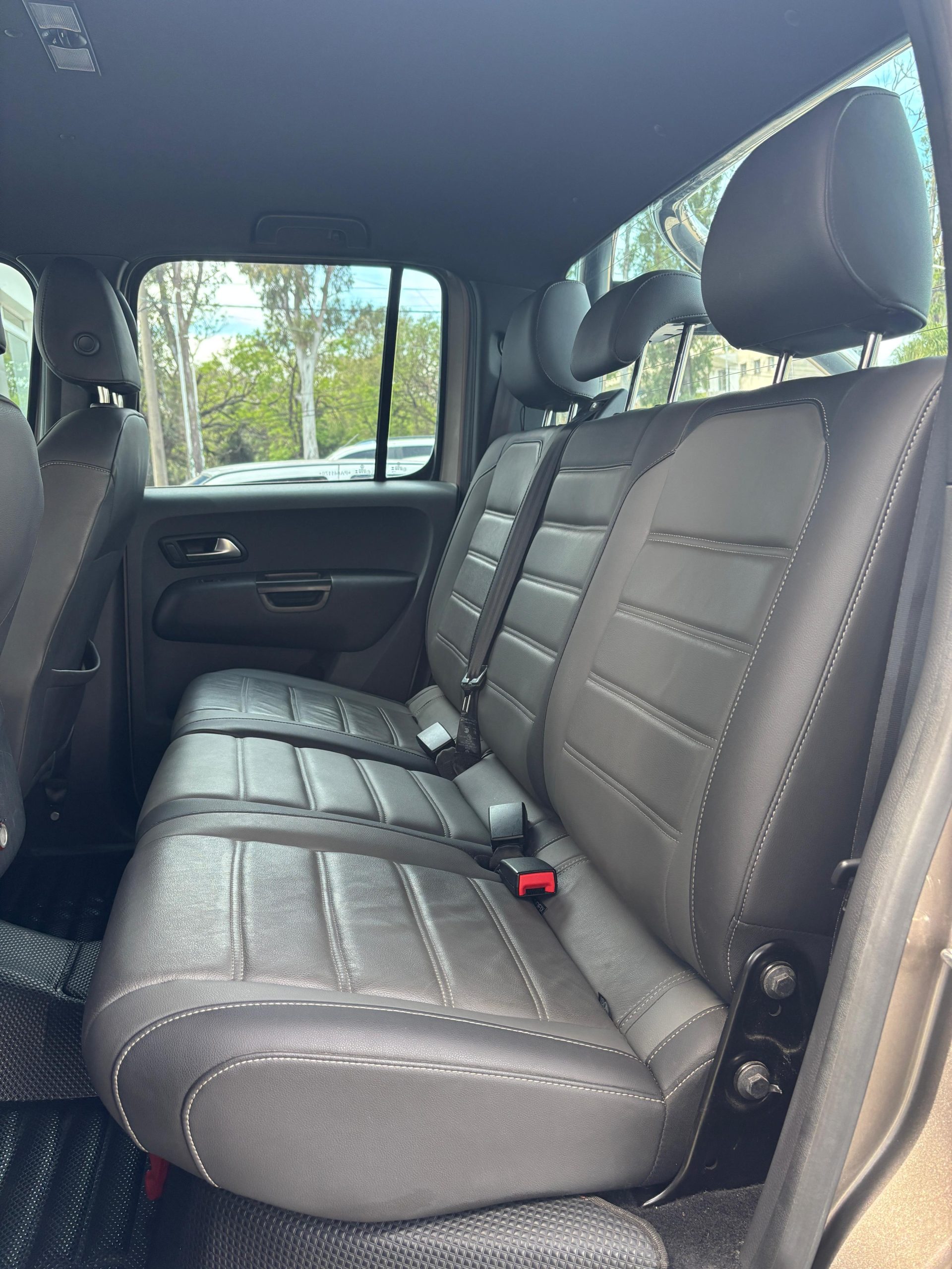VOLKSWAGEN AMAROK HIGHLINE V6 - Imagen 9