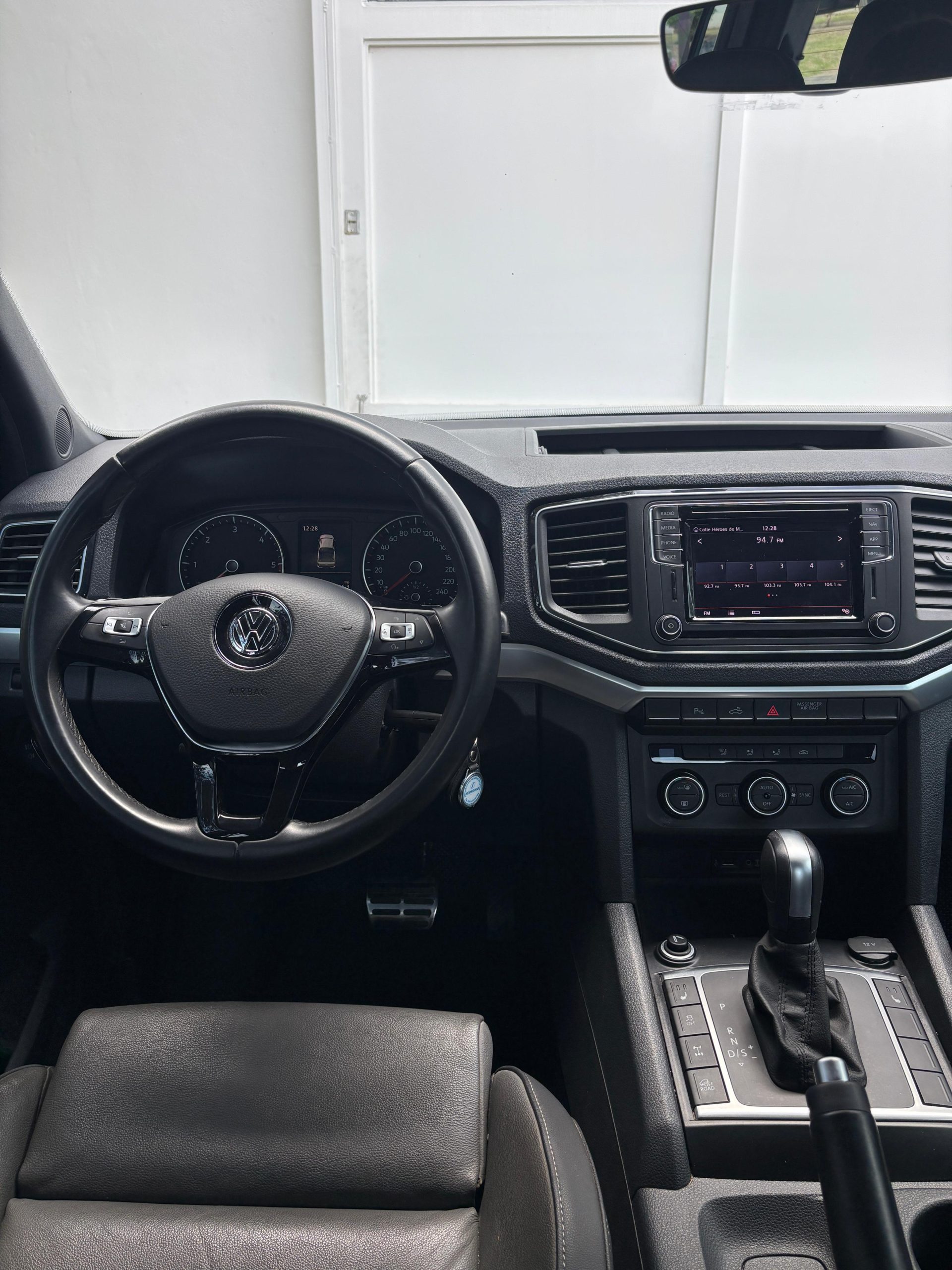VOLKSWAGEN AMAROK HIGHLINE V6 - Imagen 7