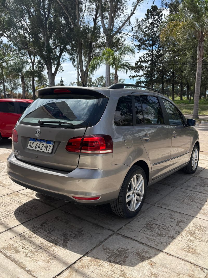 VOLKSWAGEN SURAN HIGHLINE - Imagen 5