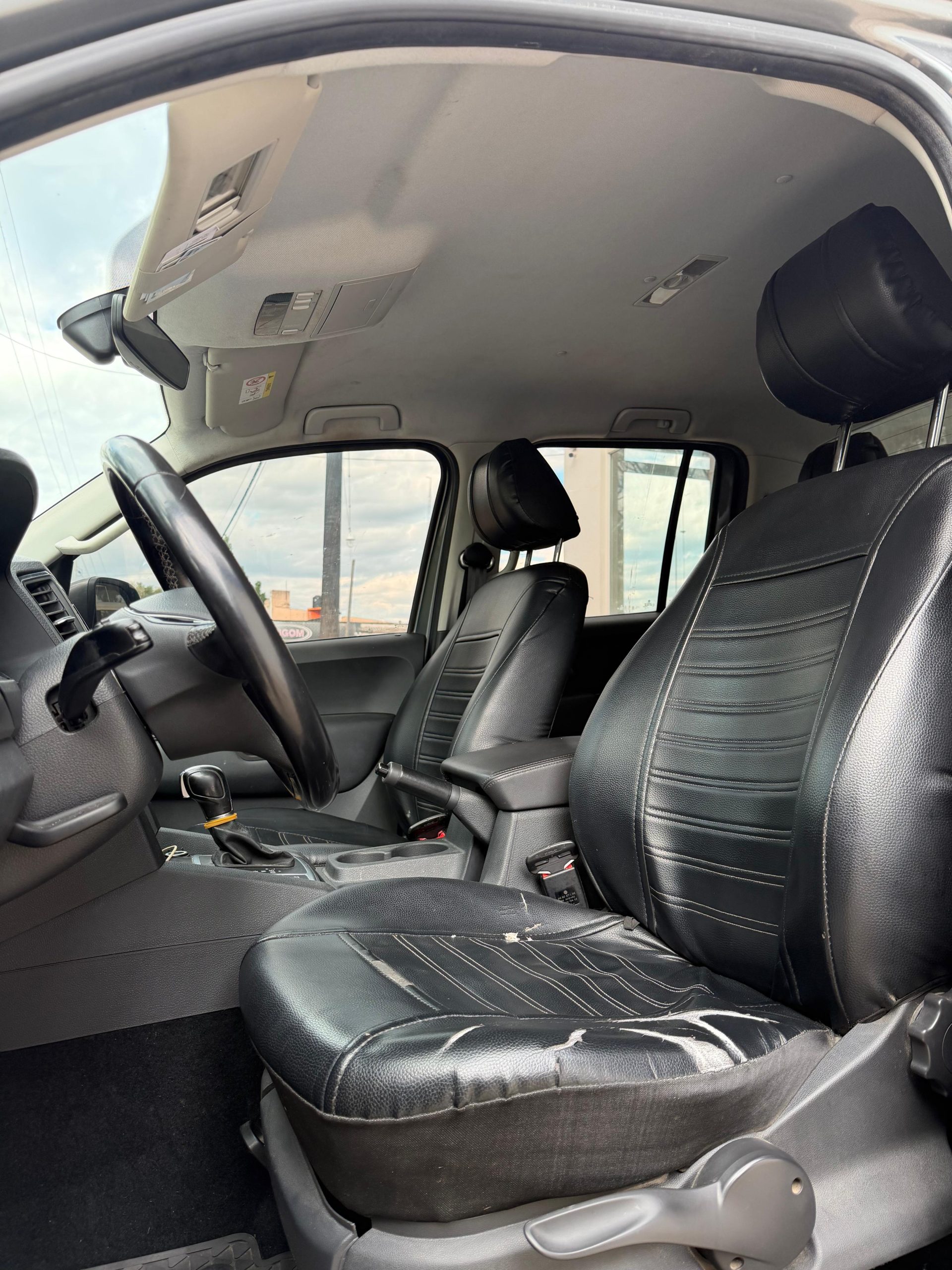 VOLKSWAGEN AMAROK COMFORTLINE AT - Imagen 7
