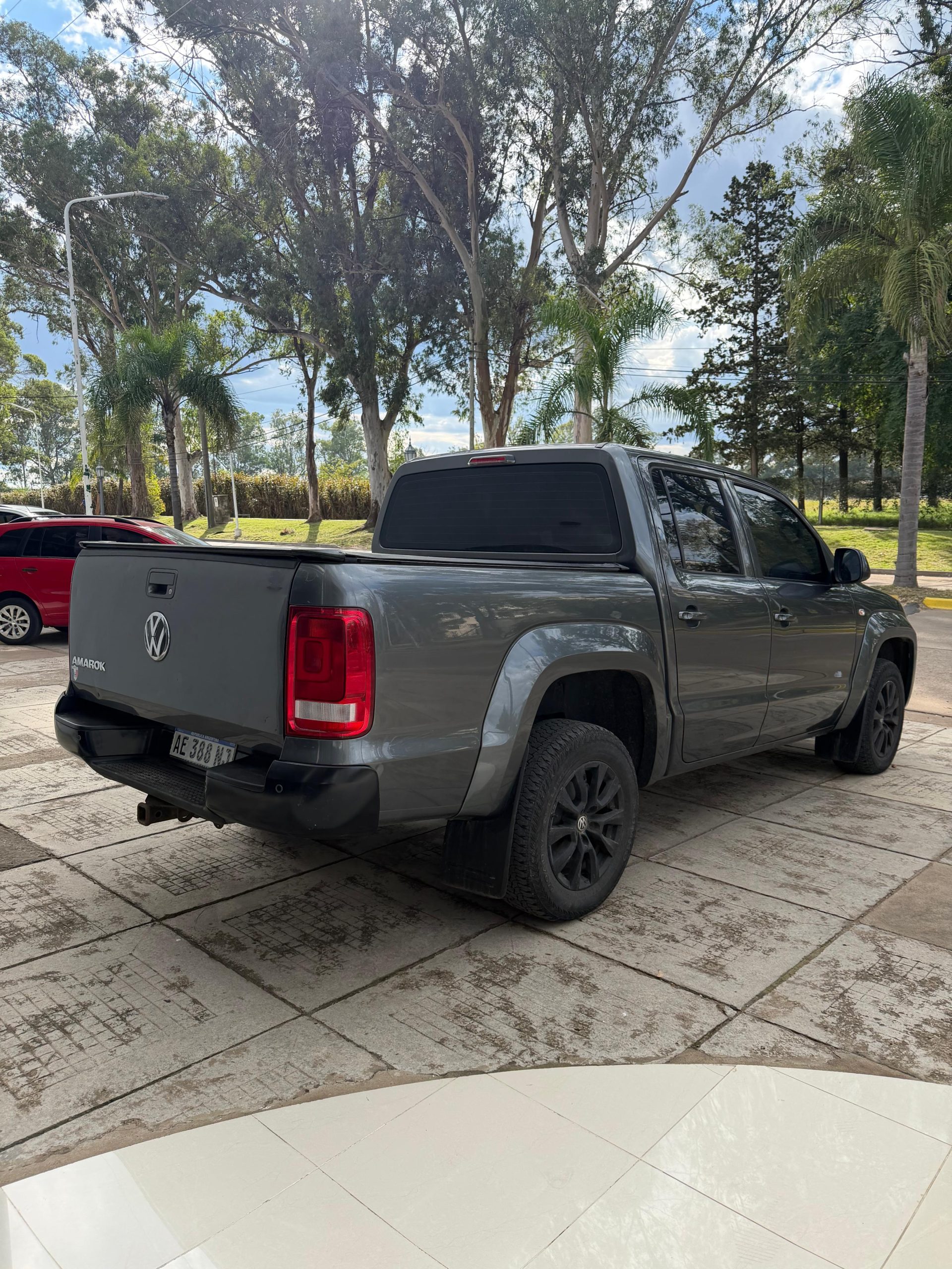 VOLKSWAGEN AMAROK COMFORTLINE AT - Imagen 5