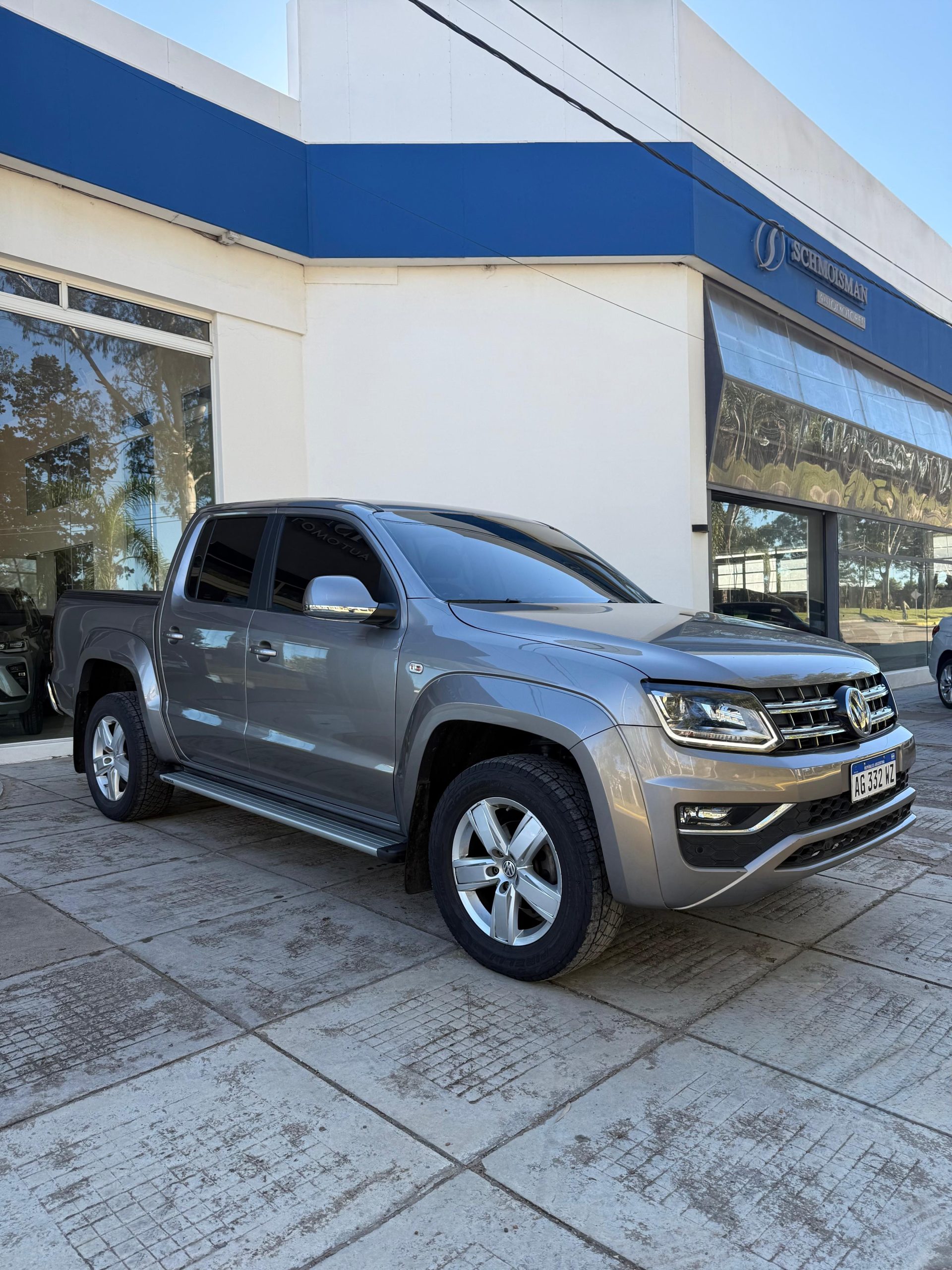 VOLKSWAGEN AMAROK HIGHLINE PK 4X4 AT 180 CV - Imagen 3