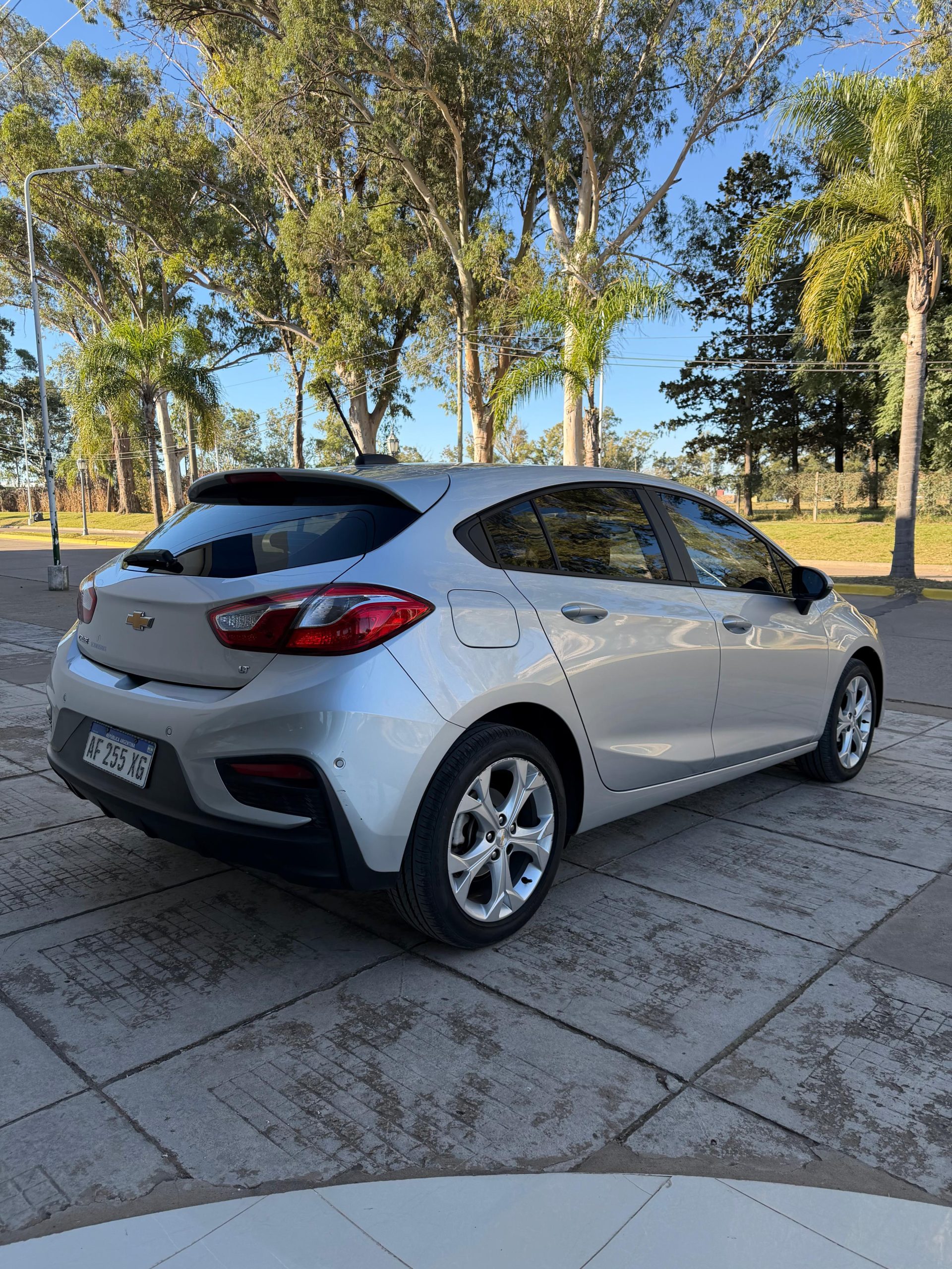 CHEVROLET CRUZE LT 5P - Imagen 4