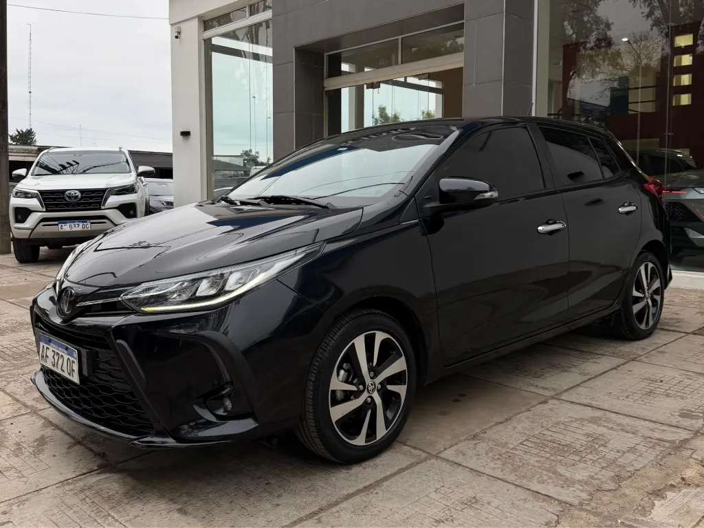 TOYOTA YARIS S CVT