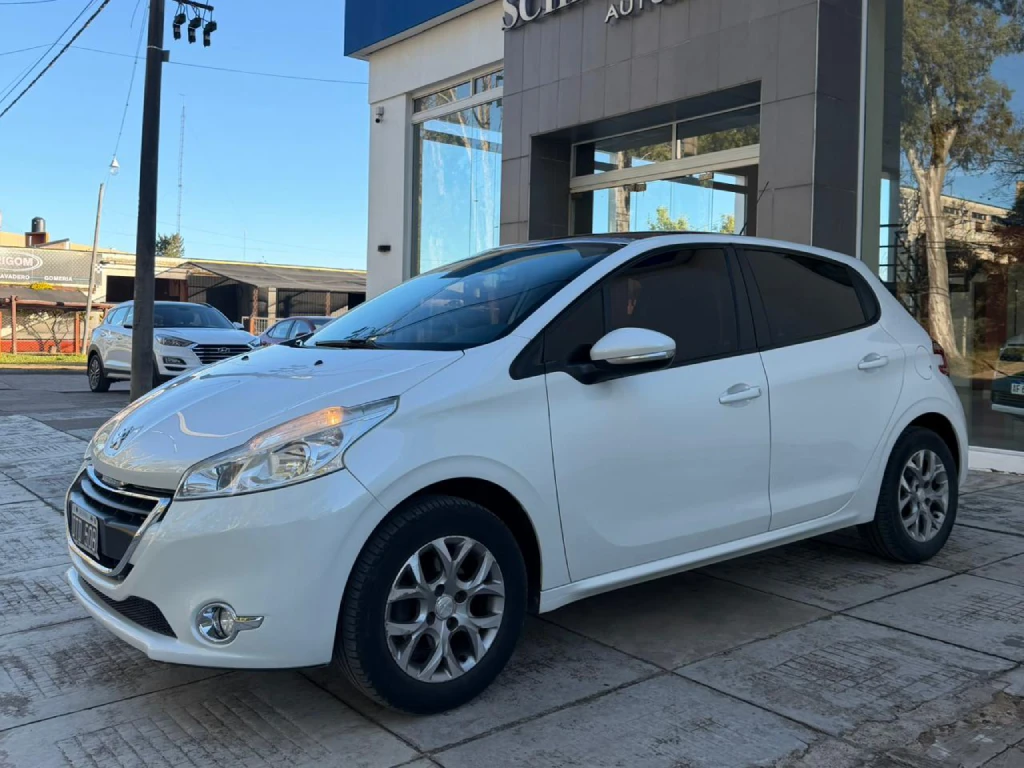 PEUGEOT 208 1.6 ALLURE TOUCH