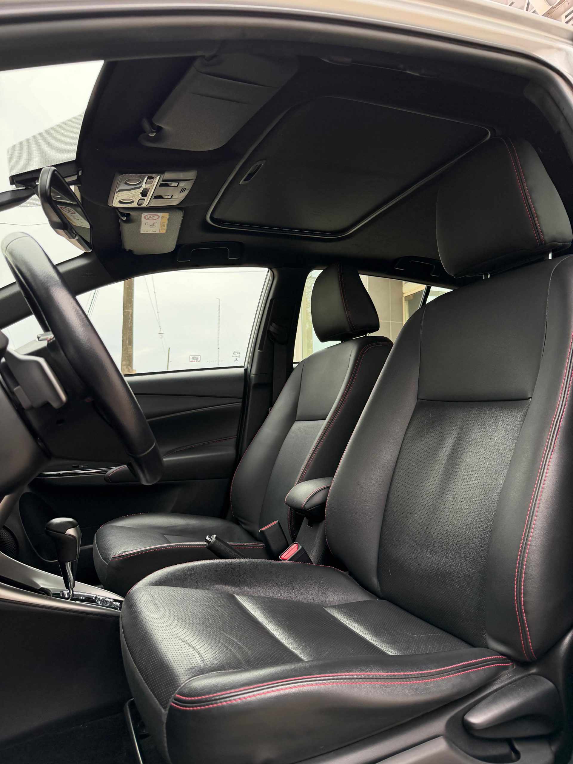 TOYOTA YARIS S CVT 5P - Imagen 8