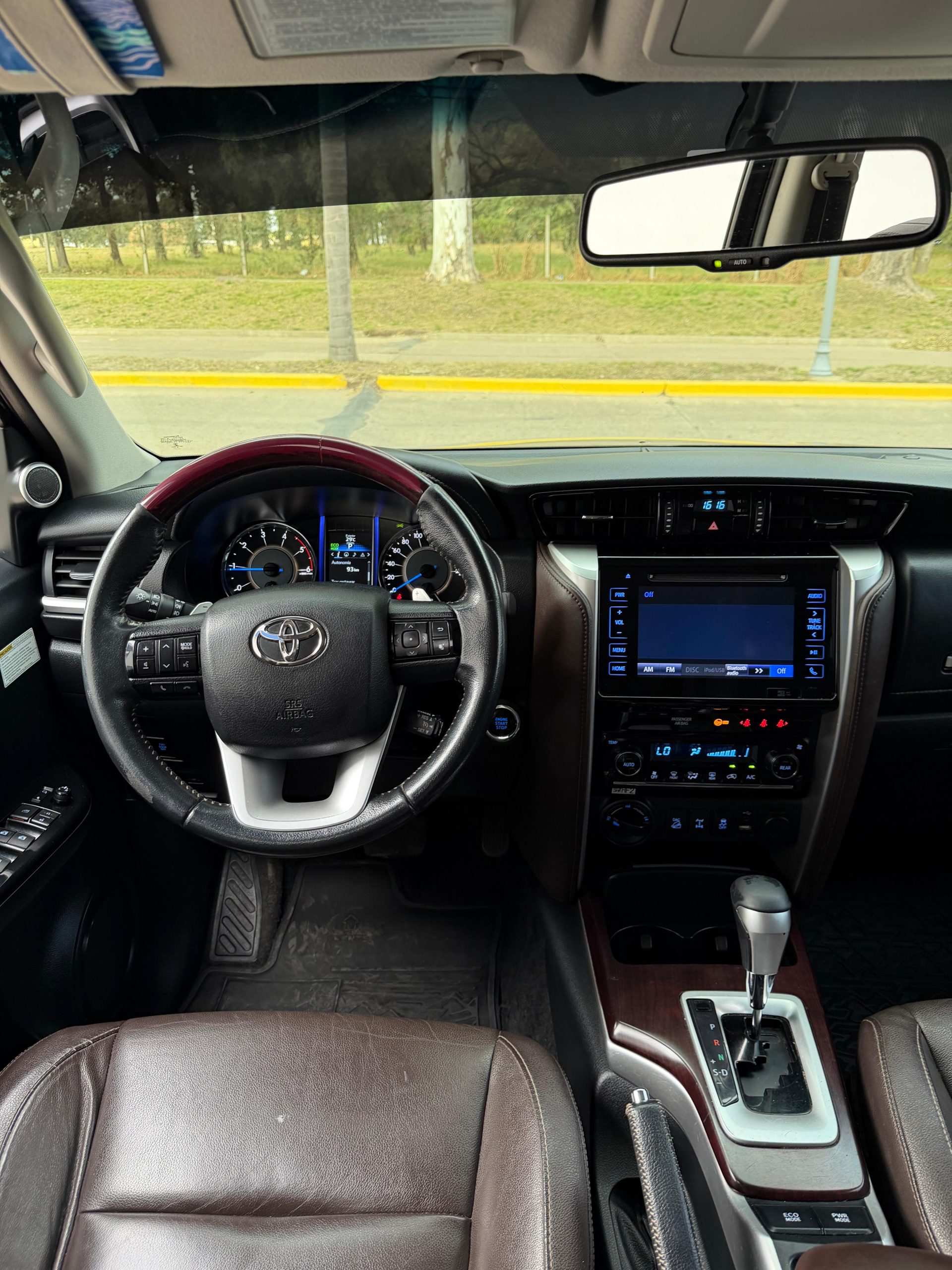 TOYOTA SW4 SRX 7 AS AT - Imagen 7