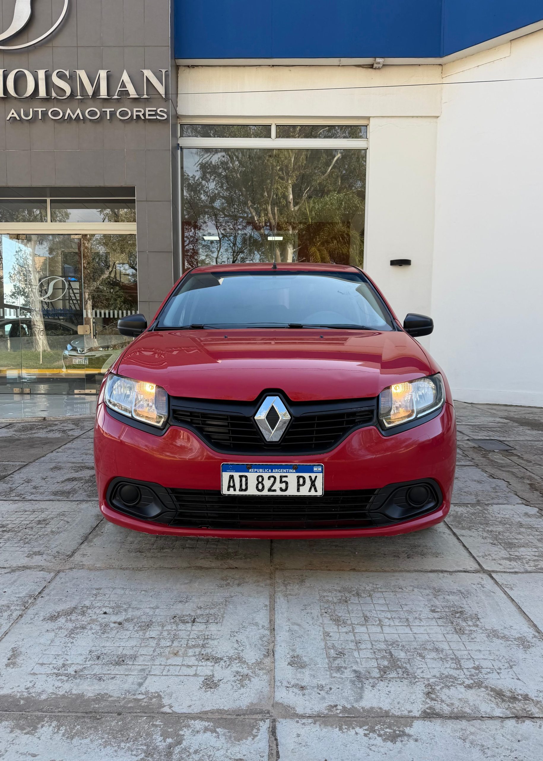 RENAULT LOGAN AUTHENTIQUE PLUS 1.6 - Imagen 2
